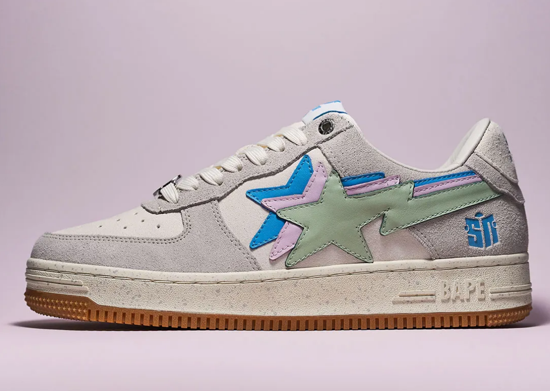 Sneaker News x A BATHING APE BAPE STA Day - Lateral