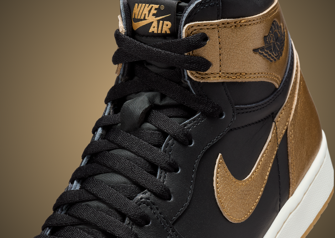 Air Jordan 1 Retro High OG Black Metallic Gold Detail