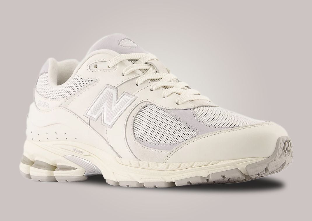 New Balance 2002R White Sea Salt