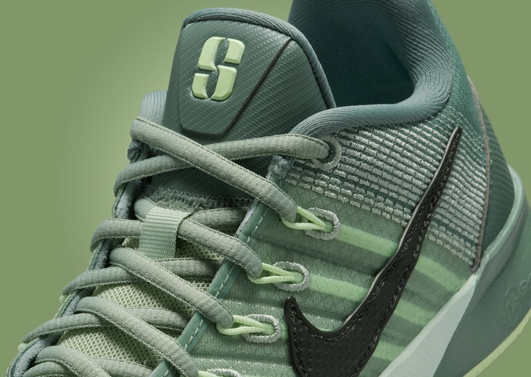 Nike Sabrina 3 Clay Green