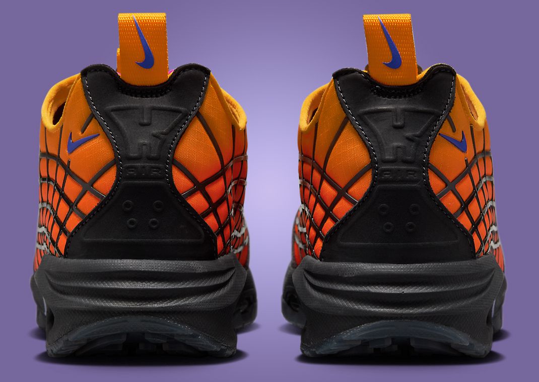 Kids of Immigrants x Nike Air Max Sunder SP Sundial Heel