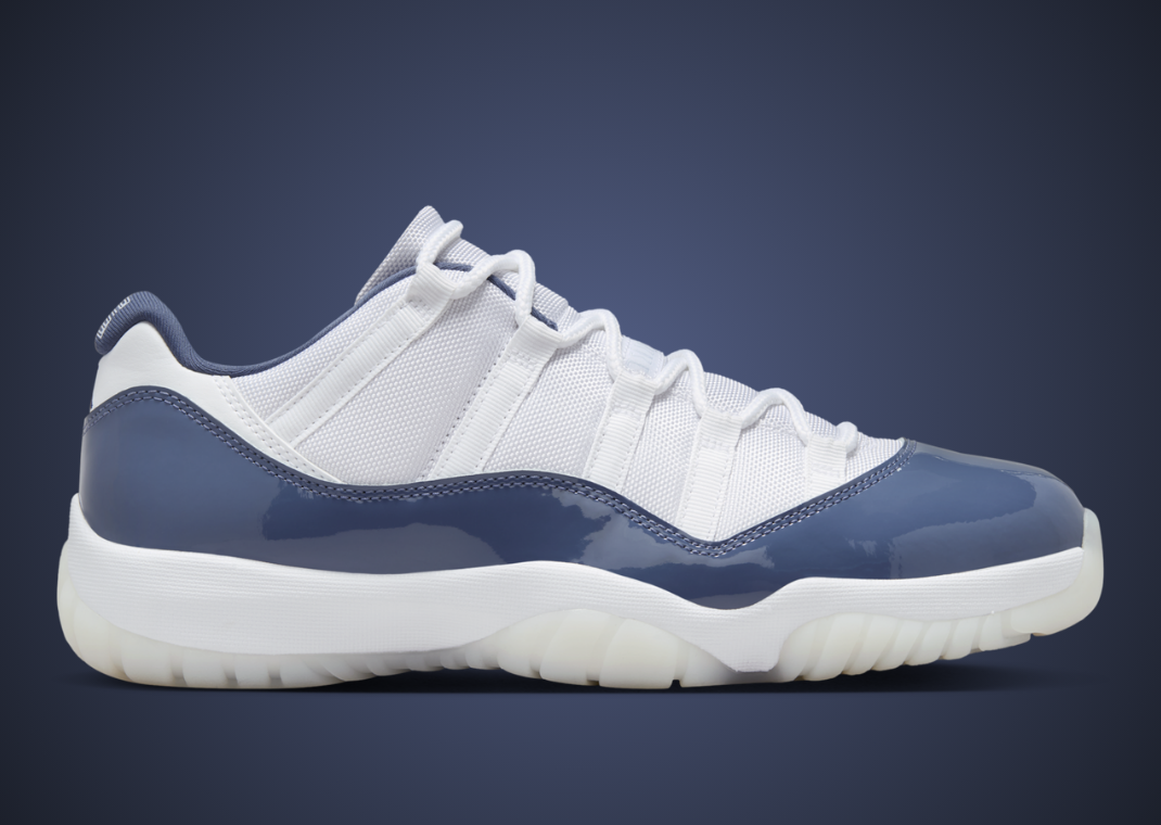 Air Jordan 11 Retro Low Diffused Blue Lateral