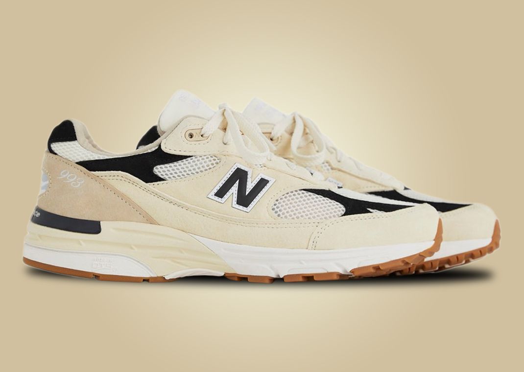New Balance 993 Made in USA Sea Salt Black Lateral
