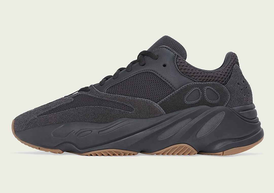 adidas Yeezy Boost 700 Utility Black