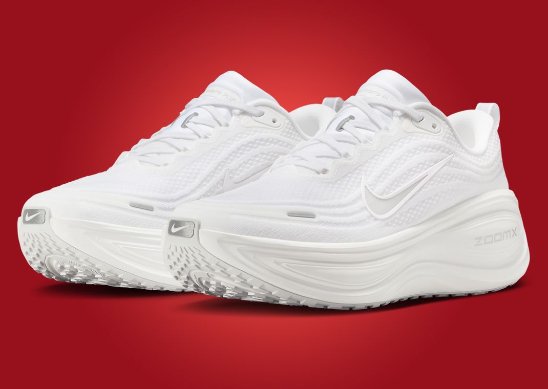 Nike Vomero Plus White Angle