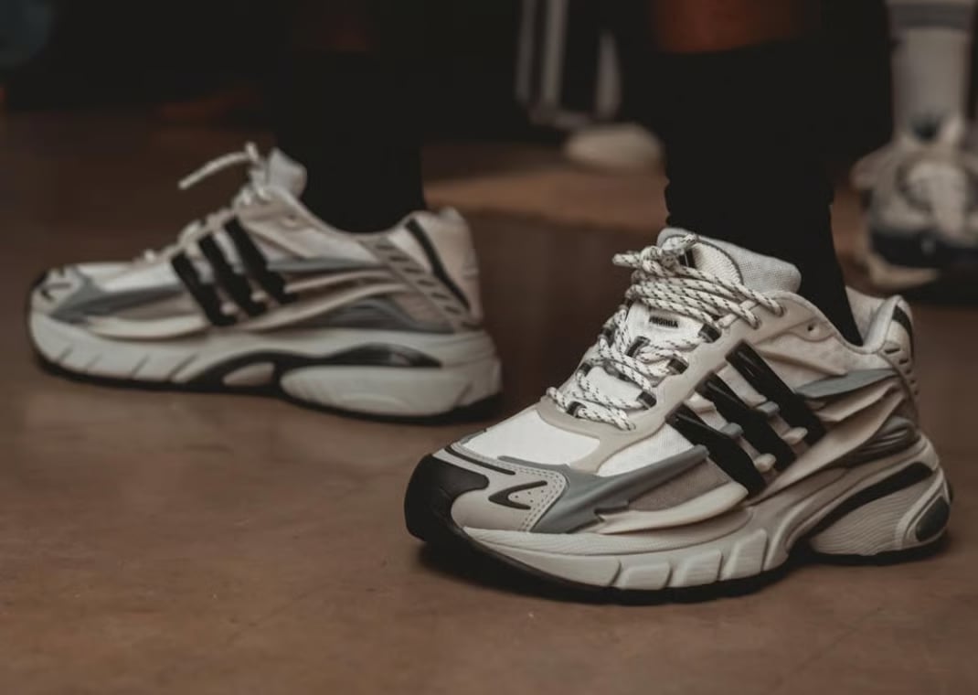 Pharrell Williams x adidas Adistar Jellyfish White Grey