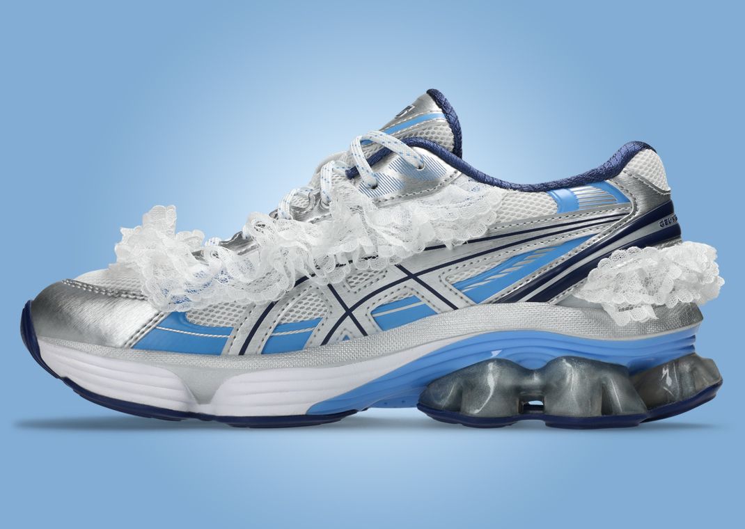 SHUSHU/TONG x Asics Gel-Kinetic Fluent White Dive Blue Medial