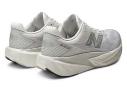New Balance FuelCell Rebel v5 Grey Days - Heel Angle