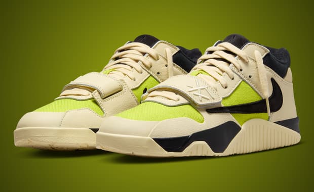 Travis Scott x Jordan Jumpman Jack TR Muslin Bright Cactus