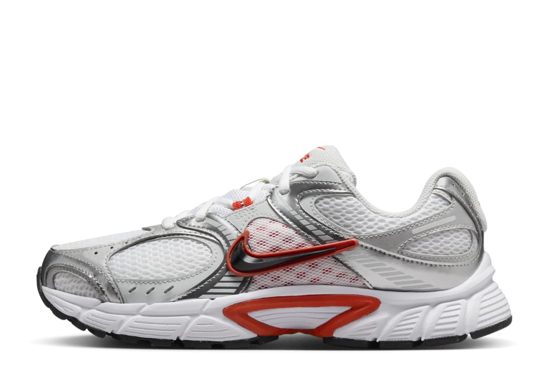 Nike V5 RNR White Red Metallic Silver (W)