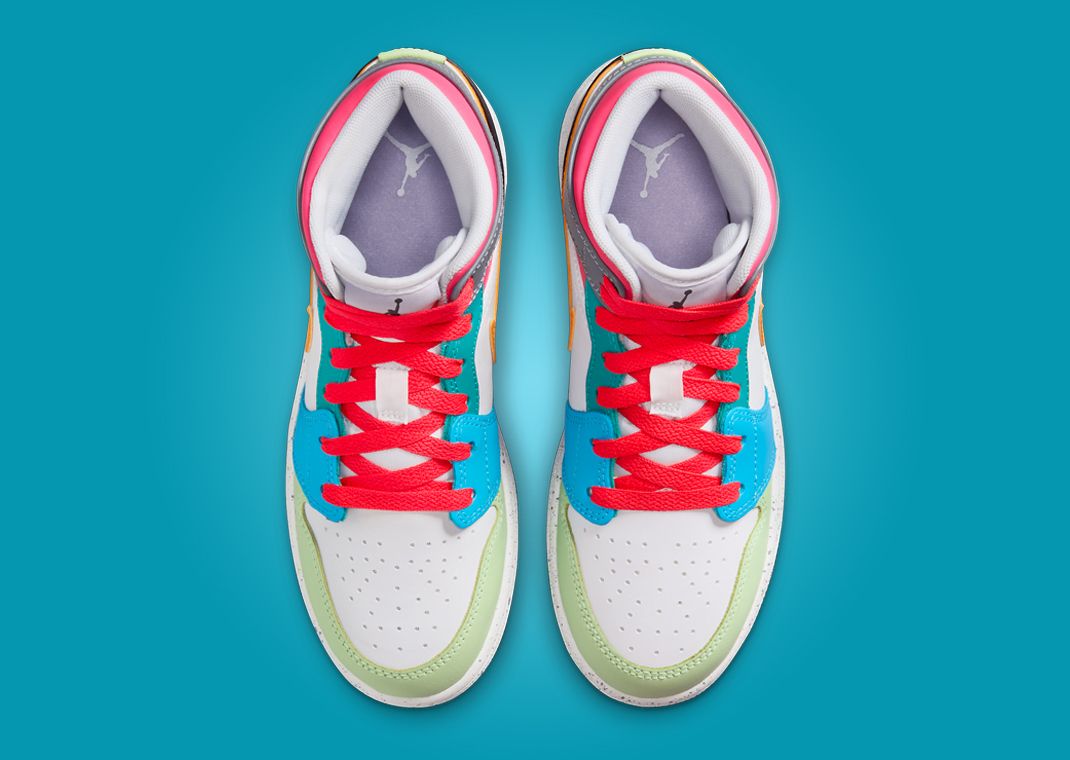 Air Jordan 1 Mid SE Multi-Color (GS) Top