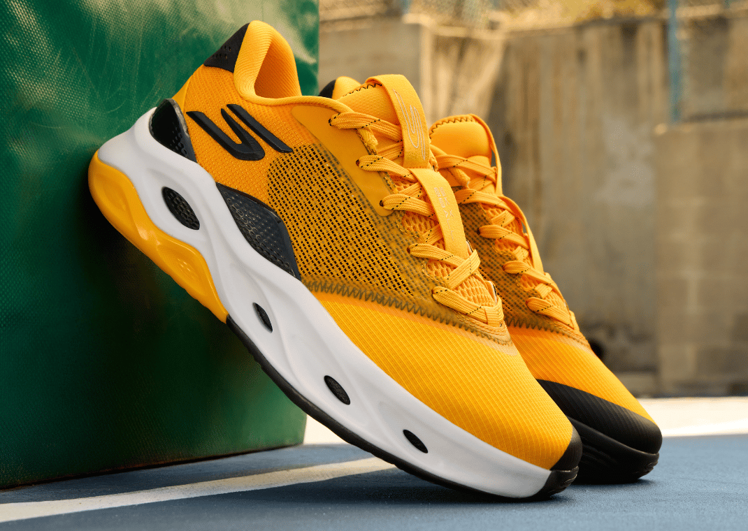 Skechers B2S Collection