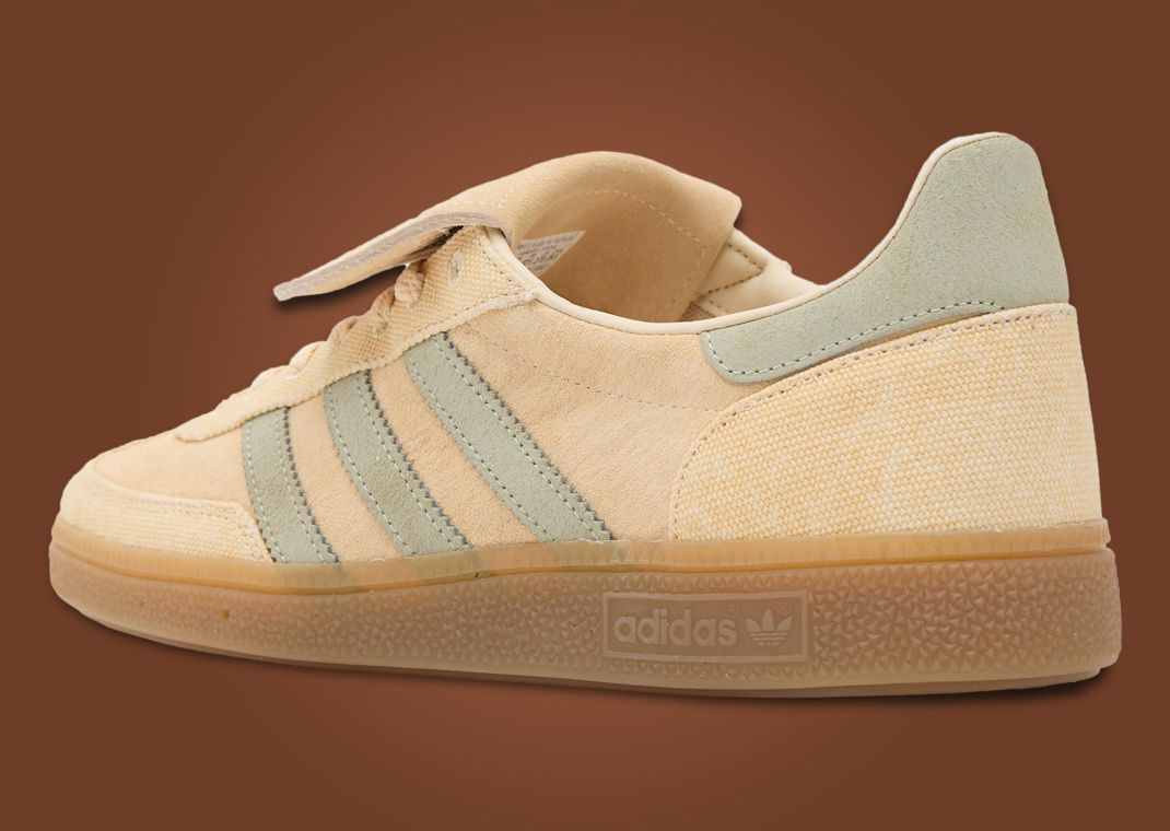 size x adidas Handball Spezial LT Tan Heel Angle