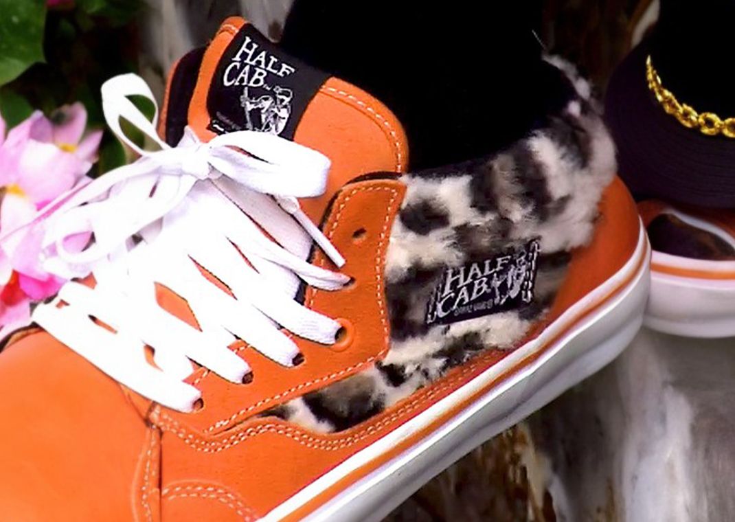 Supreme x Vans Half Cab Cheetah Print Orange Detail