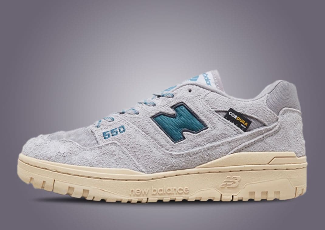 size? x New Balance 550 