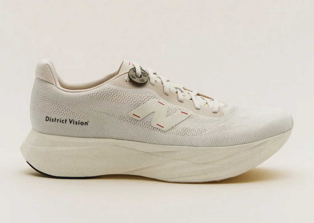 District Vision x New Balance FuelCell SC Elite v5 Linen - Lateral
