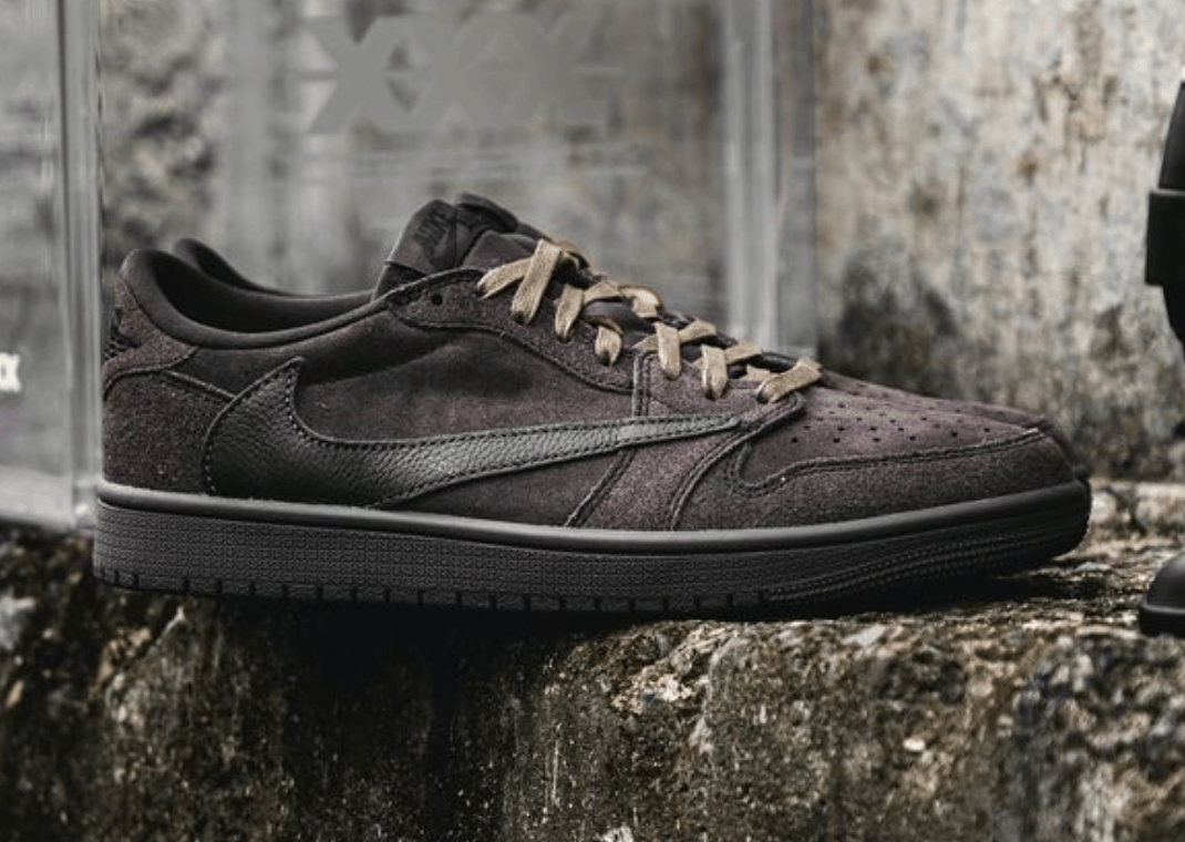 The Travis Scott x Air Jordan 1 Retro Low OG Velvet Brown Releases ...