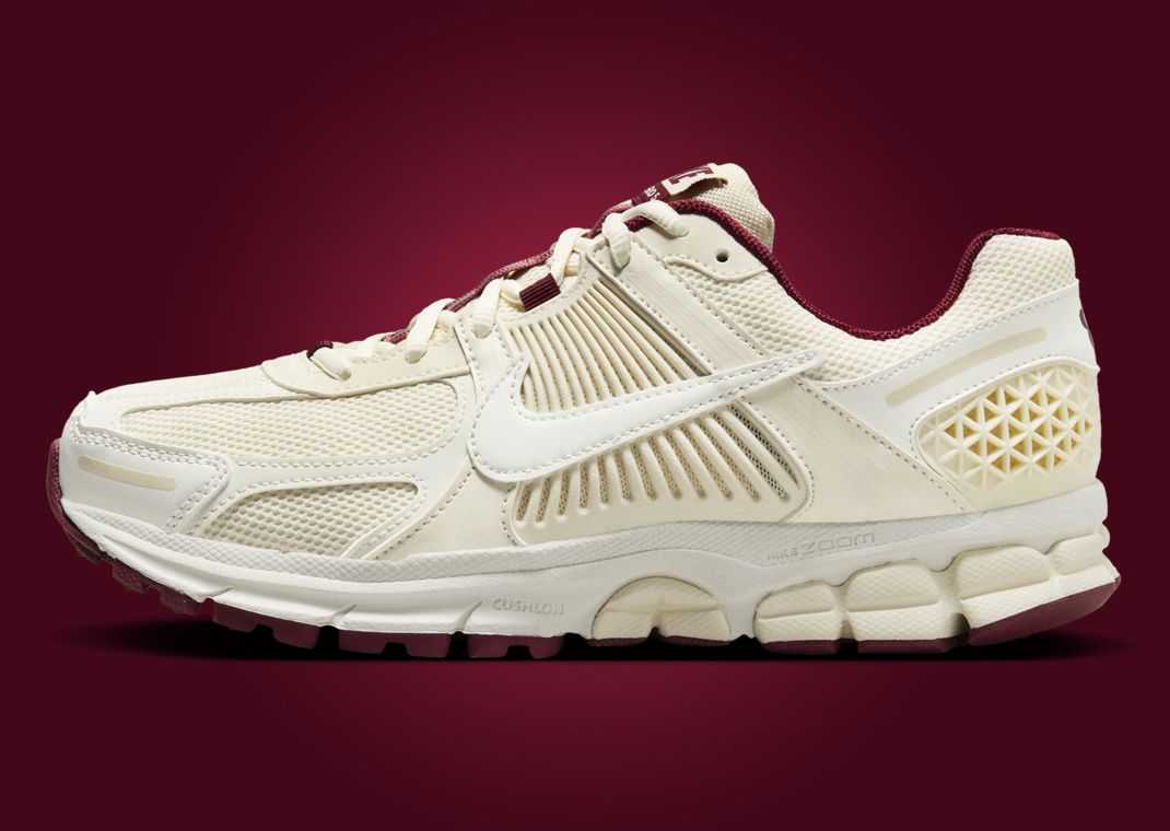 Nike Zoom Vomero 5 Valentine's Day (W) Lateral