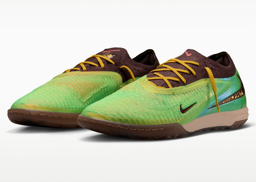 Travis Scott x Nike Phantom 6 Low Indoor Cactus Jack - Angle
