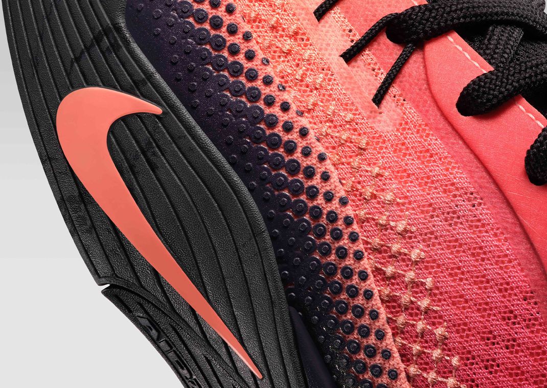 Nike S.T. Flare