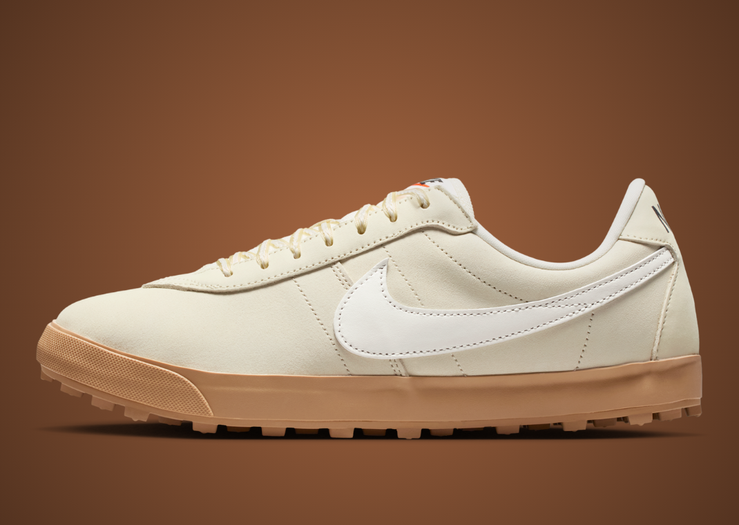 Nike Astrograbber Coconut Milk - Lateral