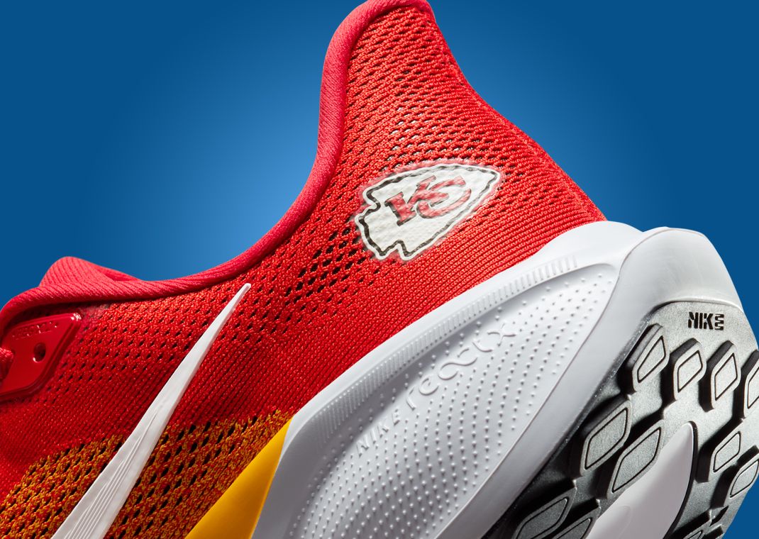 NFL x Nike Pegasus 41 Kansas City Chiefs Heel Detail