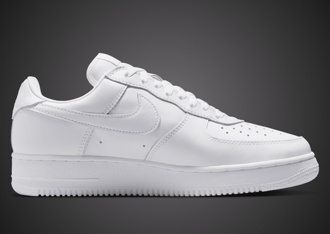 Nike Air Force 1 Low ‘01 Triple White Medial