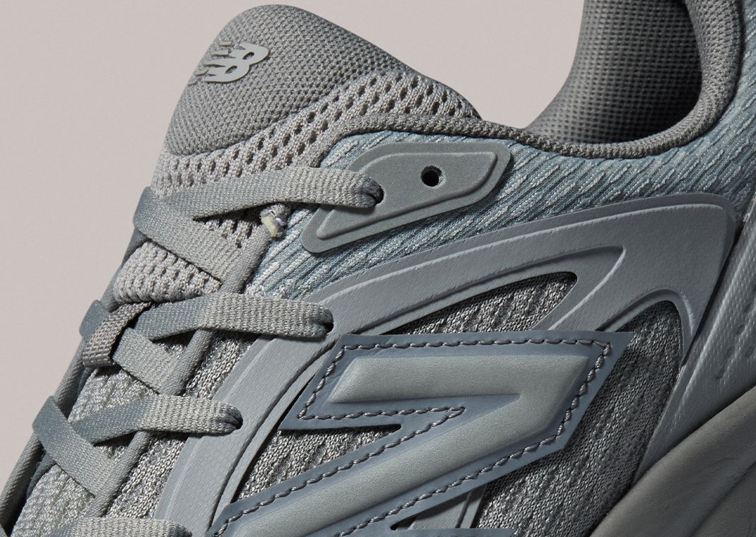 New Balance Fresh Foam Trainer Grey Days Detail