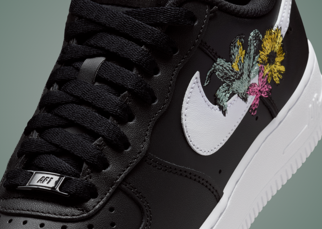Nike Air Force 1 Low PRM Accepting All Flowers Black Detail