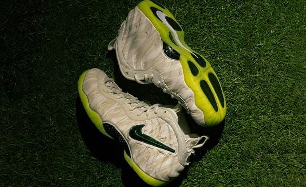 Nike Air Foamposite Pro Mummy Duck Oregon PE
