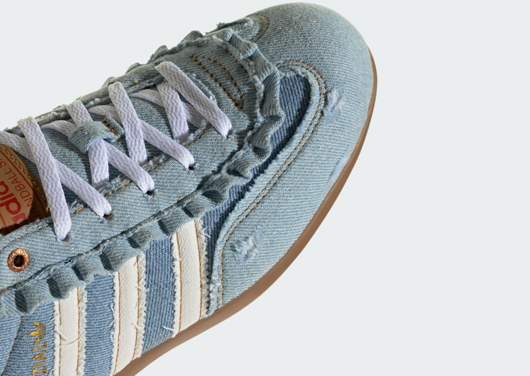 atmos Pink x adidas Handball Spezial Lo Pro Denim - Detail