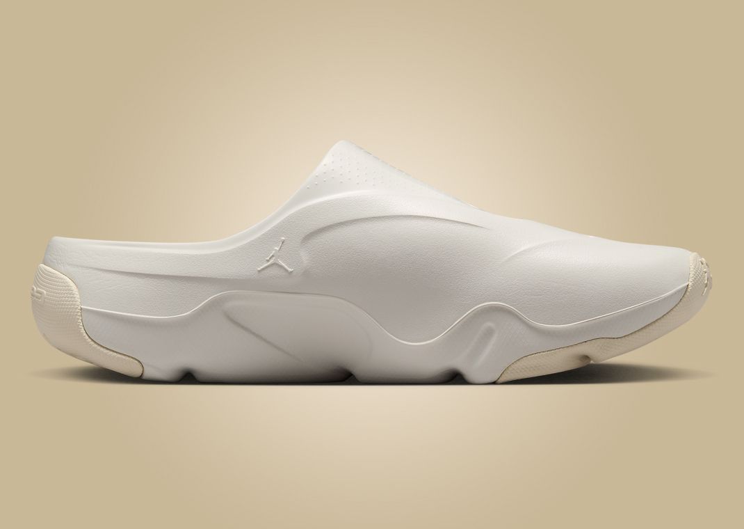 Jordan Roam Sail Medial