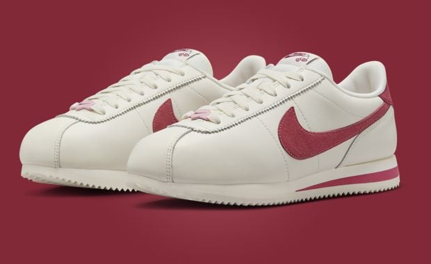 Nike cortez pink red online