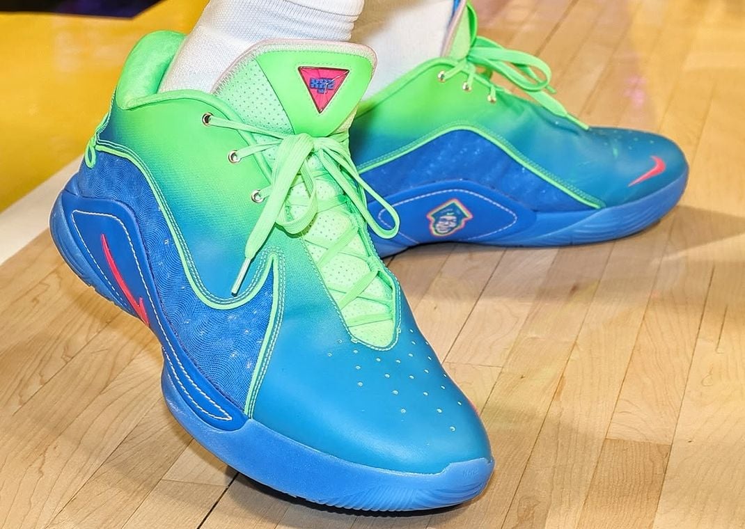 Nike LeBron 22 Bryce's World PE