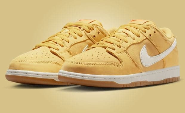 Nike SB Dunk Low Saturn Gold