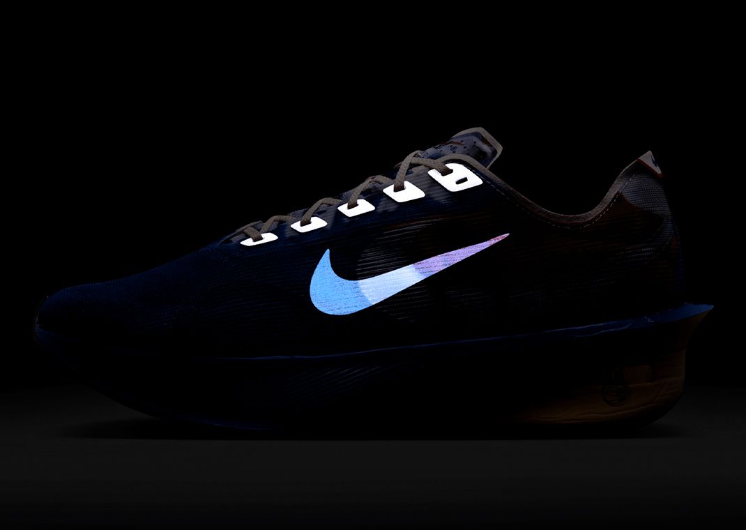 Nike Vaporfly 4 International Running Pack Lateral 3M