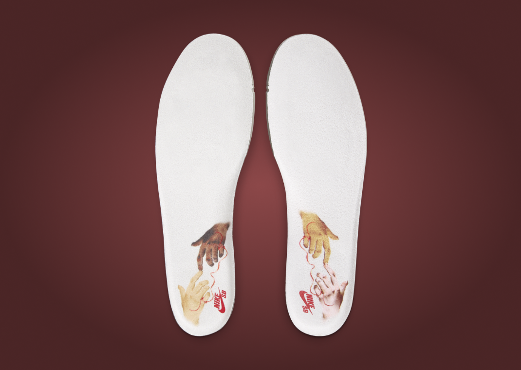 Nike SB Dunk Low Valentine's Day City of Love Light Bone Insole