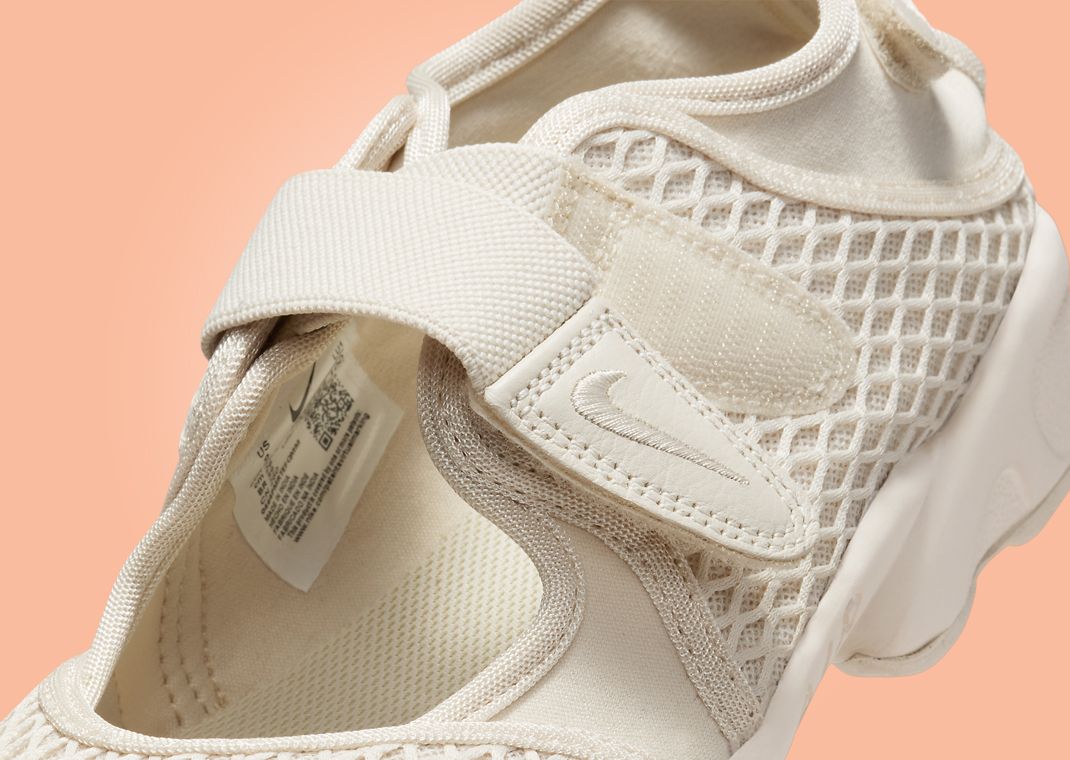 Nike Air Rift Breathe Light Orewood Brown (W) Detail