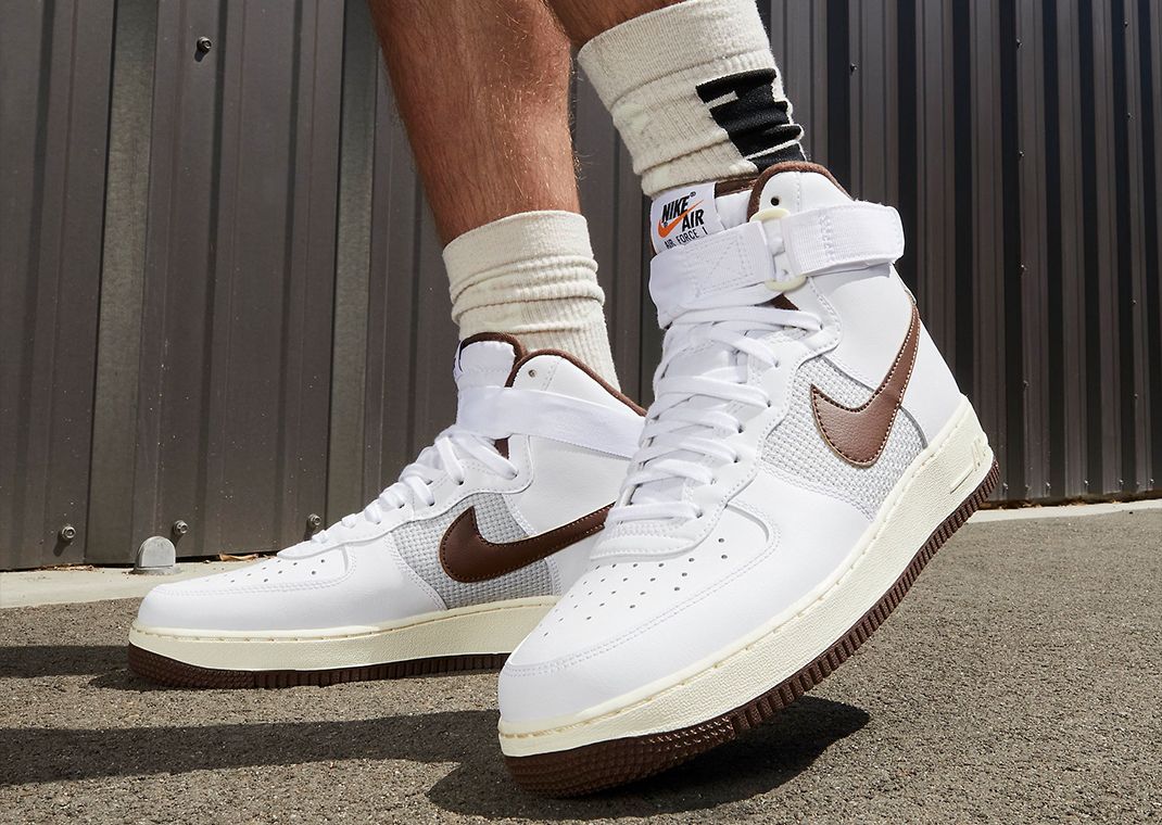 Nike Air Force 1 High "White Light Chocolate"