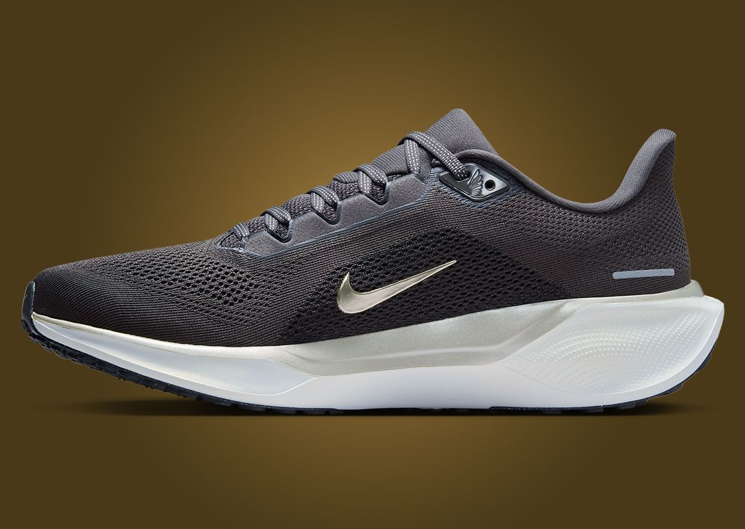 Jakob A. Ingebrigtsen x Nike Pegasus 41 Medial