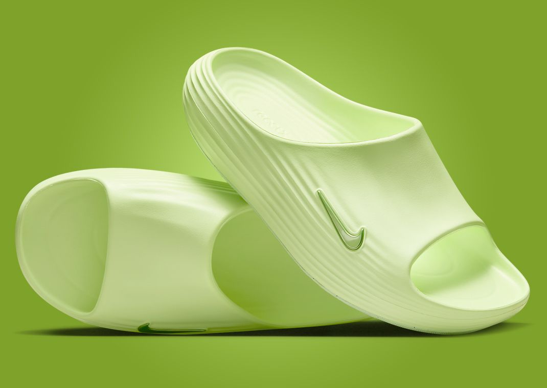 Nike ReactX Rejuven8 Slide Barely Volt Angle
