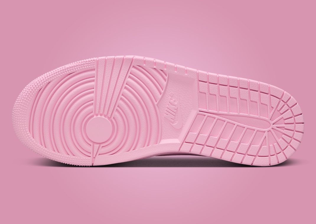 jordan pink sole