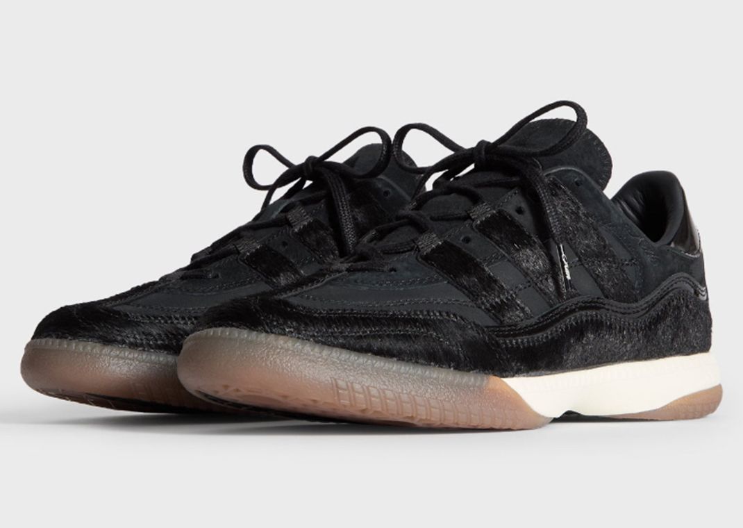 Kith x adidas Supernova Indoor Black Gum Angle