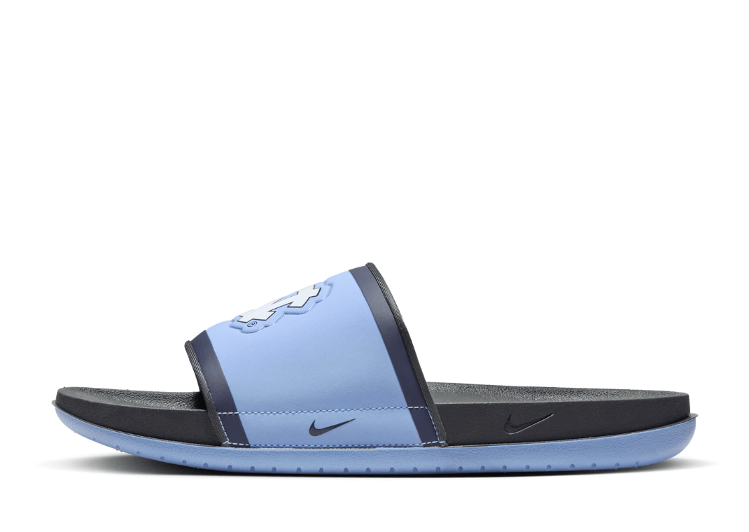 Nike College Offcourt (UNC)