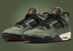 Undefeated x Air Jordan 4 Retro OG SP Angle
