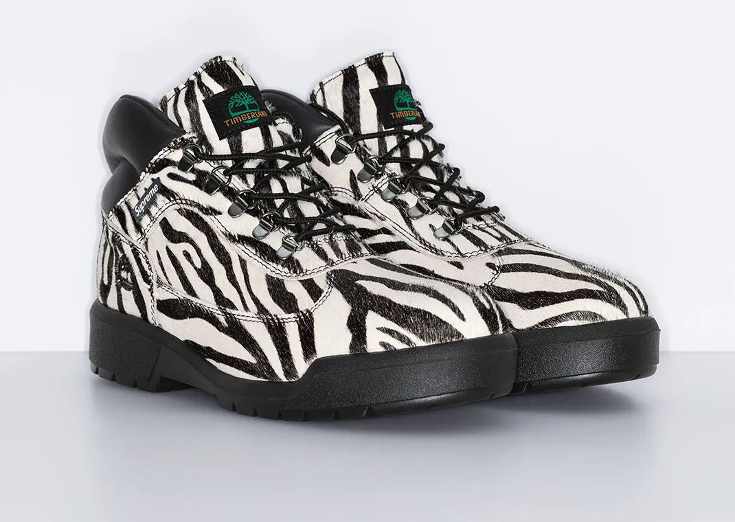 Supreme x Timberland Field Boot Pack Zebra Angle