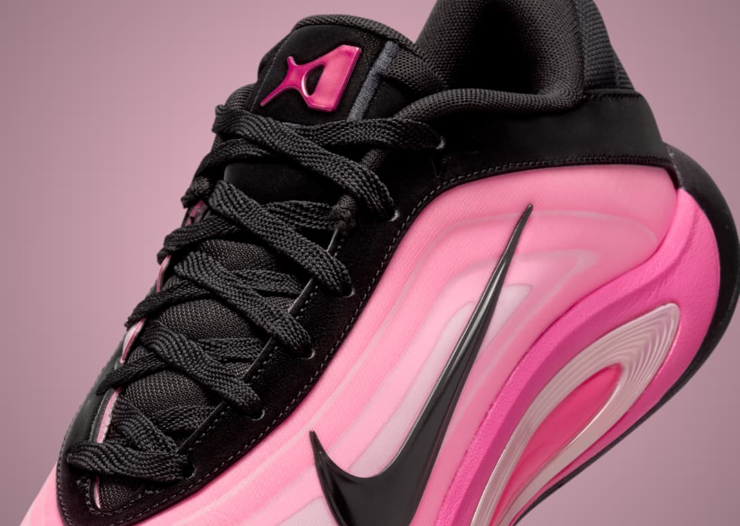 Nike Women's A'One 