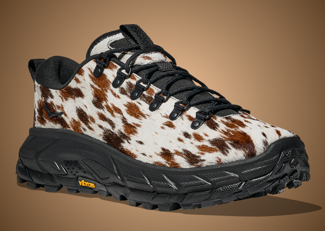 Hoka Tor Summit+ Cowprint Black - Angle