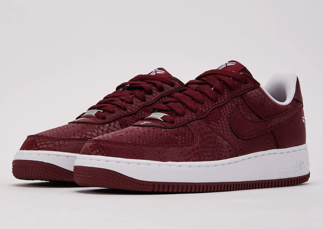 Kobe Bryant Nike Air Force 1 Low Lower Merion Aces Red Angle