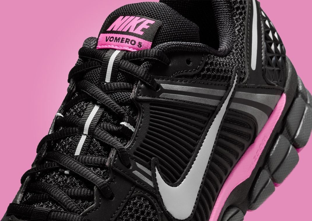 Nike Zoom Vomero 5 Black Pink Blast